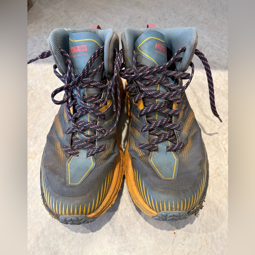 Women’s Hoka Hiking Boots!